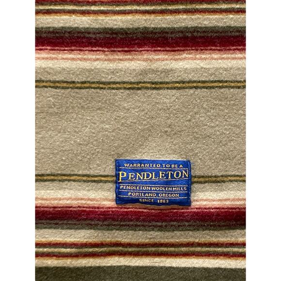 Vintage Pendleton Blanket Sz King Cuddledown Woolen Mills 100% Wool Made in USA - Picture 13 of 14